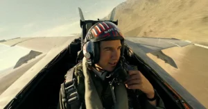 This is the featured image for Edmund's review for Top Gun: Maverick.
